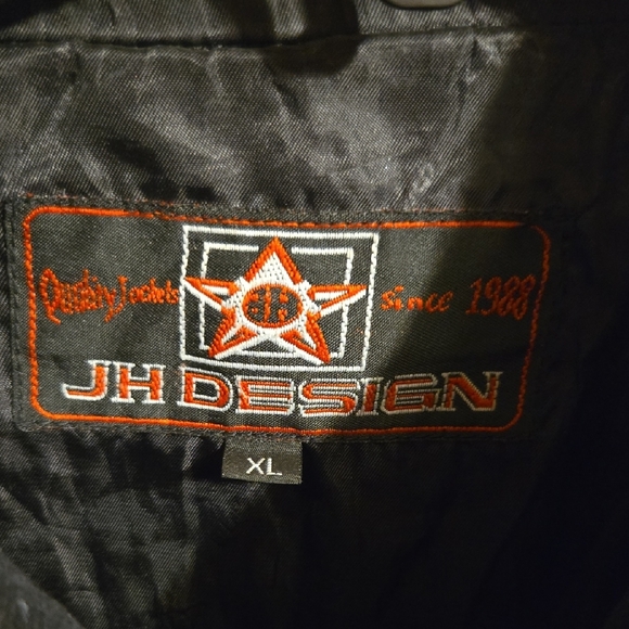 Black Racing Jacket - Picture 10 of 13